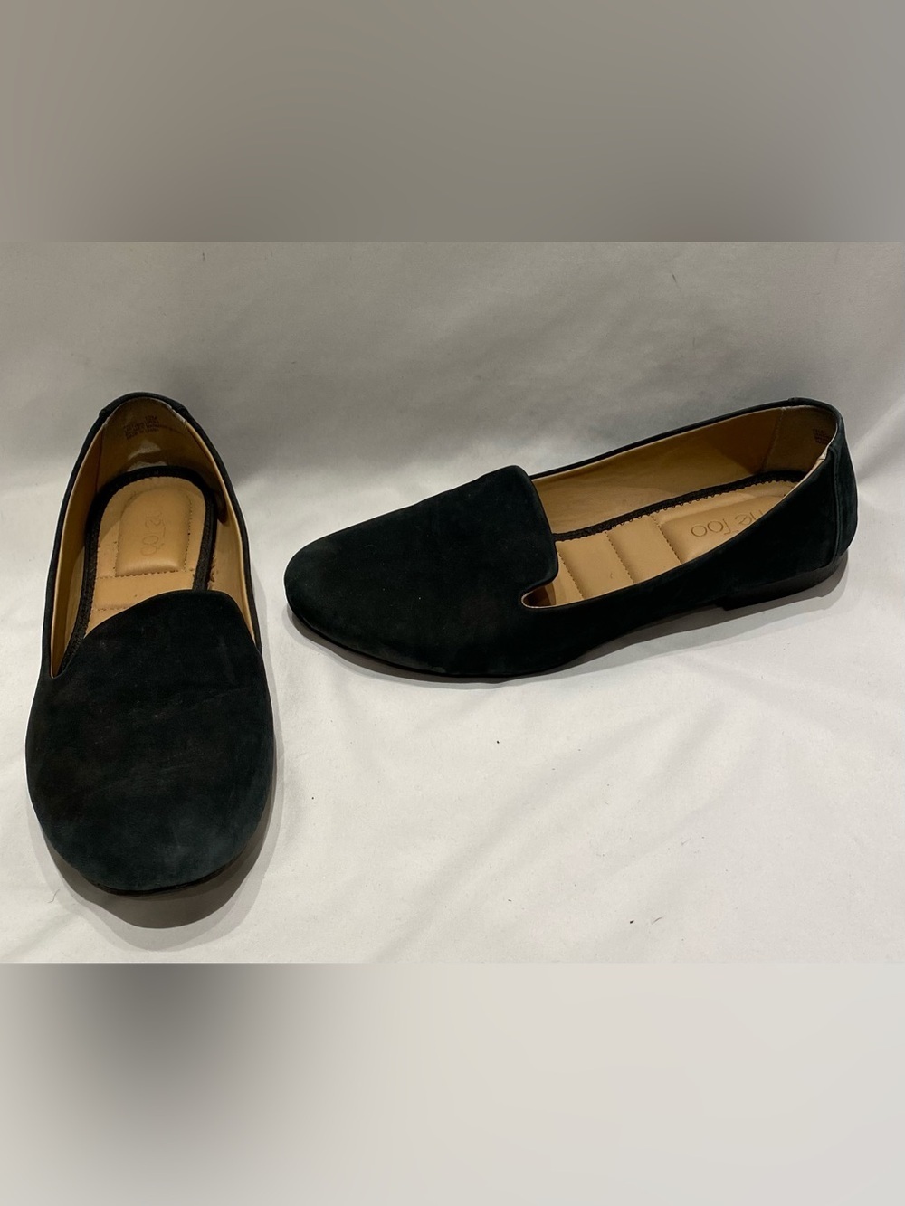 Me Too Yale Black Suede Loafer, size 12